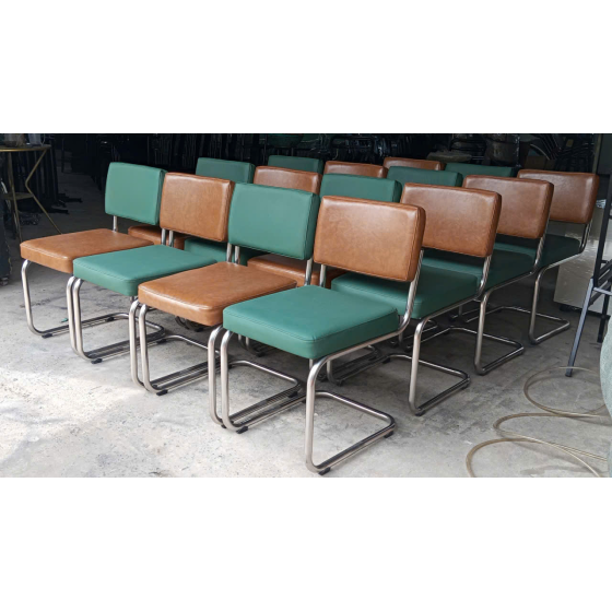 Ghế chân quỳ inox