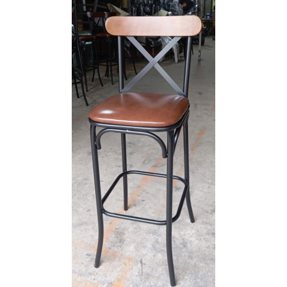 ghế bar khung sắt mặt gỗ