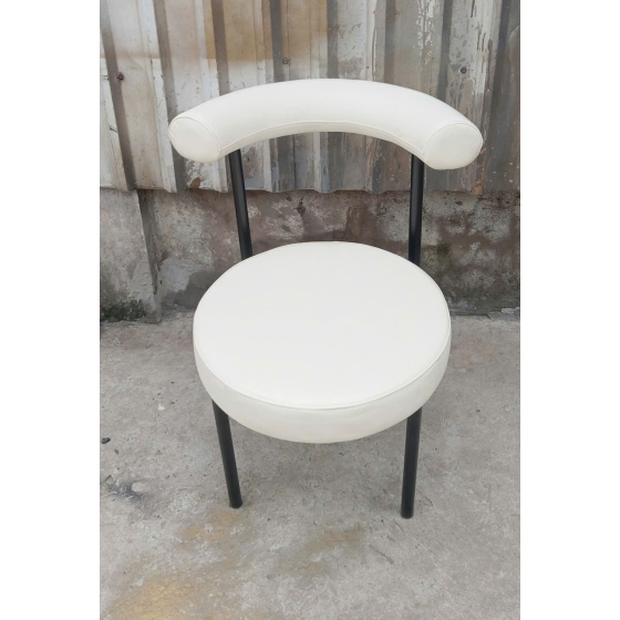 ghế cafe sắt bọc nệm