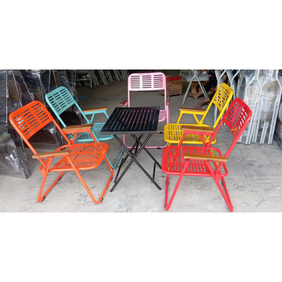ghế xếp sắt cà phê
