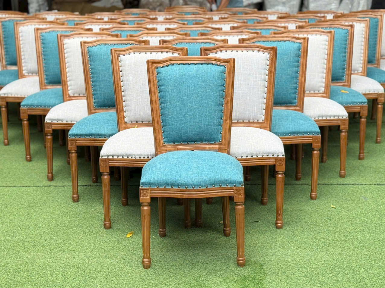 Ghế Tân Cổ Điển Bọc Nệm