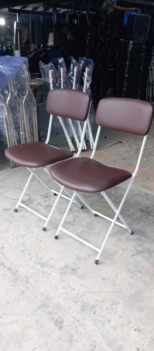 GHẾ SẮT XẾP CAO BỌC NỆM