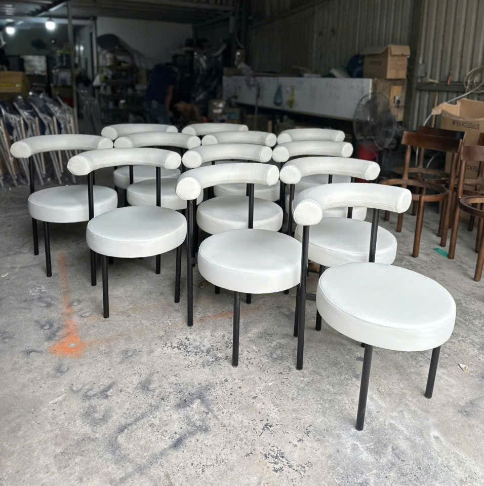 ghế cafe sắt bọc nệm